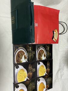  Lee ga Royal hotel lucky bag beef curry corn soup pumpkin soup bag entering instant retortable pouch 