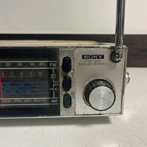 ☆昭和レトロ SONY/ソニー AM/FM 2バンド ポータブルラジオ SOLID STATE TFM-8300 ★ジャンクの画像3