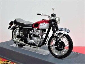 #1/24 ALTAYA トライアンフ T 120 ボンネビル 1967 赤