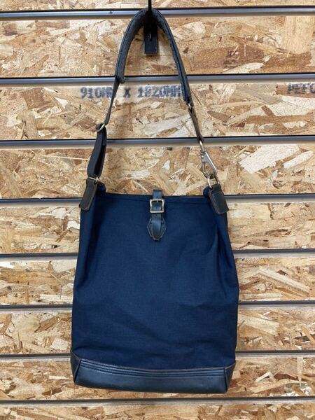 美品 ARTS & CRAFTS ONESTRAP CARRYALL アーツアンドクラフツ ワンストラップキャリーオール ナイロン×レザー #NAVY 日本製