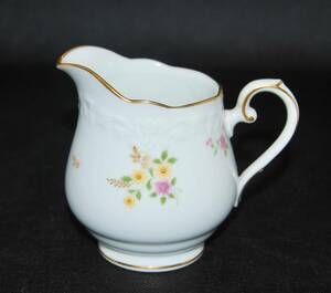 ●ノリタケ Noritake クリーマー アウトレット? 難あり