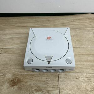 ドリームキャスト Dreamcast HKT-3000 本体 通電確認のみ【管2802R】