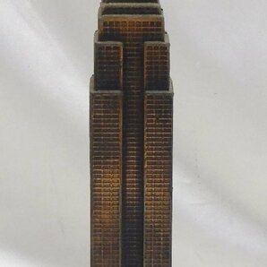 ヴィンテージ☆アメリカ雑貨「NEW YORK EMPIRE STATE BLDG」 金属製 置物☆エンパイア・ステート・ビル オブジェ☆Z0416950の画像1