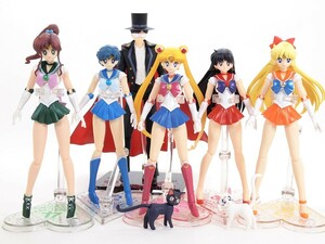 [ free shipping ]S.H. figuarts Pretty Soldier Sailor Moon sailor warrior 5 person set + tuxedo mask junk 