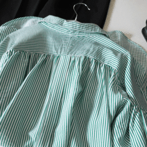 新品■アメリカンホリック■バックスリットギャザーストライプシャツ グリーンM♪シボ感のある柔らか素材♪羽織りにも♪の画像6