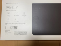 ■未使用 WACOM Intuos Pro PTH-660/K0 ワコム ペンタブレット (箱ケースに汚れあり)_画像9