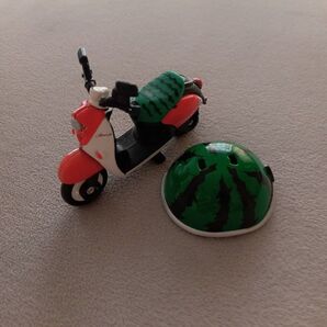 出川哲朗の充電させてもらえませんか トミカ スイカヘルメット ドリームトミカ ヤマハ E-Vino