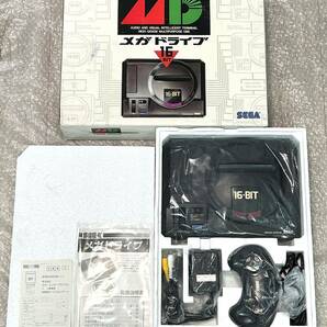 〈良品・箱説ハガキ付属・動作確認済み〉MD セガ メガドライブ 本体 HAA-2500 MEGADRIVE GENESIS 16BITの画像1