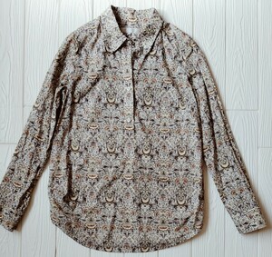 自由区×LIBERTY*スキッパ―シャツ*長袖ブラウス*サイズ38*綿100％*ロデン柄*リバティ*ウィリアム・モリス*オンワード樫山*袖ロールアップ