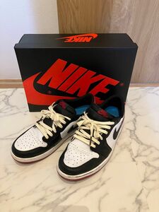 NIKE AIR JORDAN 1 RETRO LOW OG つま黒 