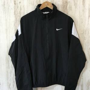 586☆【裏メッシュ ビッグロゴ ナイロンジャケット】NIKE ナイキ 黒 Mの画像3