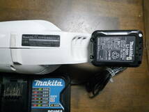 MAKITA 充電式クリーナー　一式　送料込み！_画像3