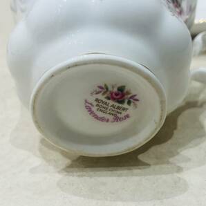 M3857 1円～ ROYAL ALBERT ロイヤルアルバート ラベンダーローズ ボーンチャイナ イングランド カップ&ソーサー 金彩装飾 5客セットの画像3