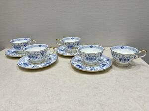 M3860　NARUMI Bone China ナルミ ボーンチャイナ 食器 カップ＆ソーサー　花柄　金彩　比較的綺麗品です！