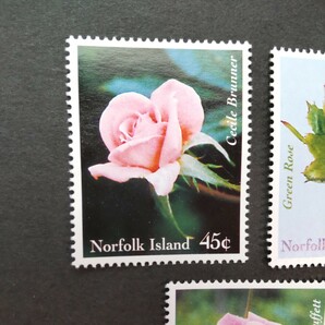 ノーフォーク島切手 バラ3種 未使用の画像2