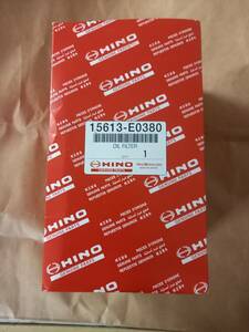 HINO オイルフィルター　OIL FILTER 15613-E0380 Ｋ240401