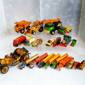当時物 子供が遊んだミニカー 車のおもちゃ まとめて21台 マジョレット 昭和レトロ ミニカー ブルドーザー トラック はたらくくるま乗り物の画像1