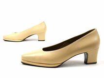 173284◆ Yves Saint Laurent イヴサンローラン パンプス 靴 シューズ 22cm レザー 革 アイボリー レディース 箱 通勤 シンプル/ F_画像2