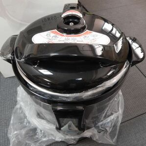 開封済未使用品 Pure 電気圧力鍋 YBW60-100Cの画像2