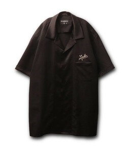 サイズ：1(メンズM相当)　美品　日本製　定価:19800円　「SICKNESS」メンズ シャツ ブラウス バイカラーボーリングシャツ　　半袖シャツ