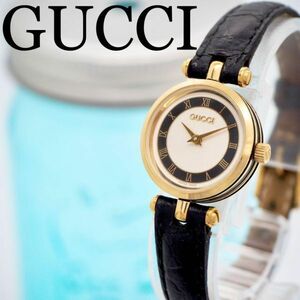 173 GUCCI Gucci clock lady's wristwatch bla Klein Rome character 