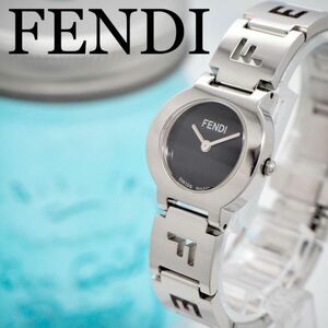 247[ beautiful goods ]FENDI Fendi clock black box attaching lady's wristwatch 