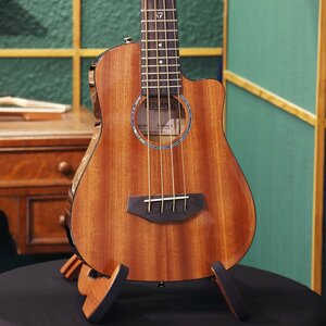 トラベラーギター TRAVELER GUITAR Redlands Mini Bass Mahogany アコースティックベース