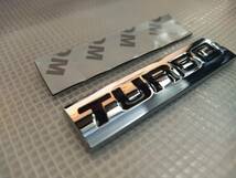 【送料無料】TURBO(ターボ) 3Dエンブレム（両面テープ付） メッキシルバー／ブラック 横7.5cm×縦2cm×厚さ2.5mm ①_画像2