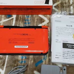 3DS LL リミテッド パック オレンジ×ブラック 本体 充電器 付属品の画像2