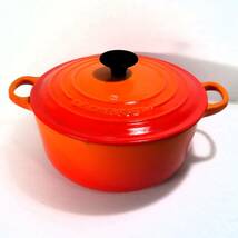 LE CREUSET ル・クルーゼ ルクルーゼ 鍋 両手鍋 直径20cm ココット・ロンド オレンジ_画像1