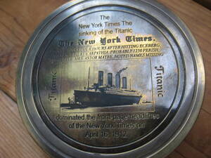 客船タイタニック真鍮コンパス。メモリアル。ニューヨークタイムズ紙面記事、写真プリント