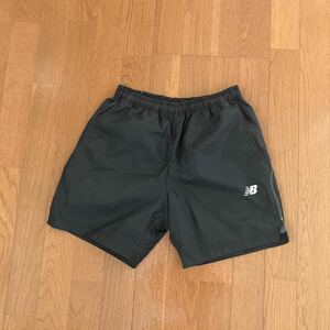 ☆送料無料☆新品 未使用☆New Balance ニューバランス☆ハーフパンツ☆ショートパンツ☆サイズM☆