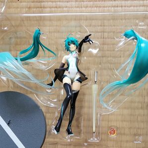 レーシングミク 2011 ver. （1/8スケール 塗装済み完成品） [グッドスマイルカンパニー］