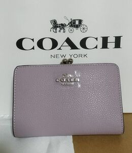 ラスト1点。COACH 二つ折り財布 がま口