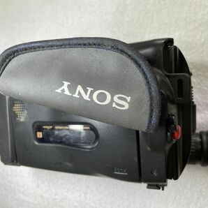 SONY Handycam CCD-TRV20の画像2