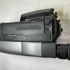SONY Handycam CCD-TRV20の画像3