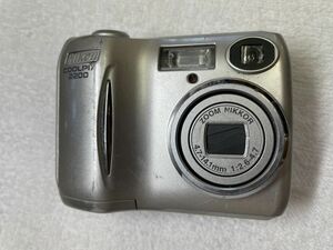 COOLPIX E2200 #2