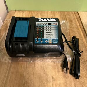 未使用　マキタ 純正品　14.4v 18v 急速充電器　DC18RF USB端子付　 makita