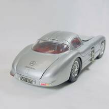 1/18 メルセデスベンツ 300SLR マイスト ミニカー _画像4