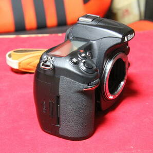 NIKON D300S 28mm単焦点レンズ付き 動作品の画像3