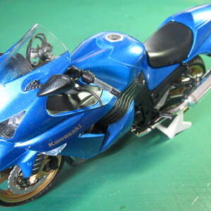 ★カワサキ ＺＺＲ１４００ １／１２ プラモデル完成品★Kawasaki ZZR1400の画像8