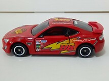 トミカ ハチロク 【二次加工品】 ① (全3種) Lightning McQueen Version( ライトニング マックィーン バージョン ) 赤色　86 トヨタ_画像6