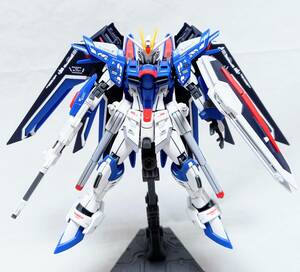 完成品■HG 1/144 ライジングフリーダムガンダム【組立て済み】ジャンク 機動戦士ガンダムSEED FREEDOM ガンプラ バンダイ