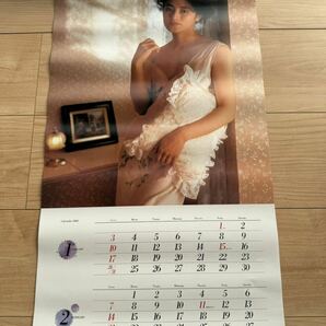 志穂美悦子 1988年 カレンダー 当時物 昭和レトロ 昭和アイドルの画像2