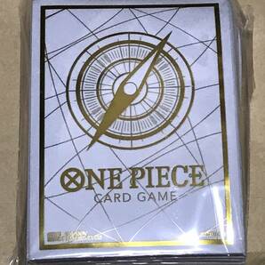 ワンピース ONE PIECE カードゲーム リミテッドカードスリーブ スタンダードゴールド（70枚入り) 【未開封】の画像1