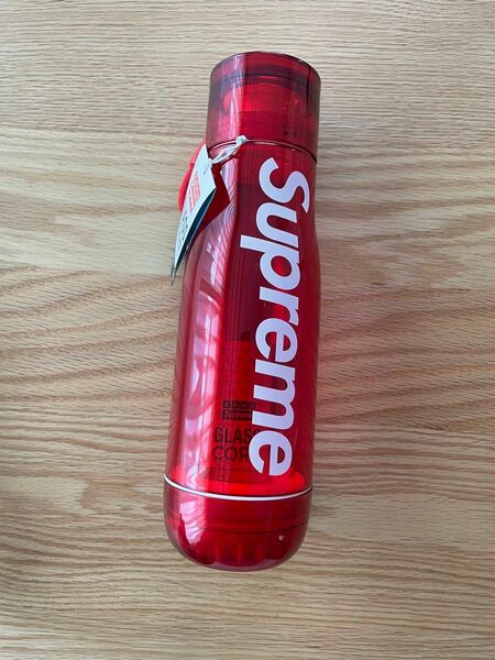 Supreme Red Zoku Glass Core 16oz Bottle