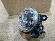 【美品】日産 デイズ ルークス B44W B45W B47W B48W B44A B45A B47A B48A 右フォグランプ LED 26150 8990E【R6-1483A-K】_画像2