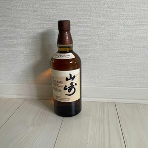 山崎ウイスキー サントリー シングルモルト ウイスキー 山崎 ウイスキー NV SUNTORY. 100周年記念ラベル 箱無し 