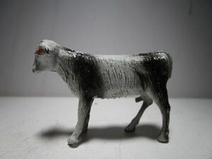 1930～40年代 ヴィンテージ 英国製 仔牛のオブジェ (Lead製) ジオラマ玩具/古玩具/ミニチュア玩具