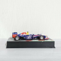 1/43 F1 レッドブル・レーシング 2013 #1 セバスチャン・ベッテル Red Bull RB9 デアゴスティーニ ダイキャスト ミニカー_画像5